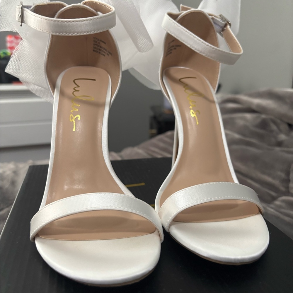 Lulu's White Minimalist Heeled Sandals